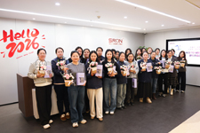 Путь сквозь горы и моря в поисках мечты, женское обаяние расцветает — компания SRON провела мероприятие, посвященное Международному женскому дню